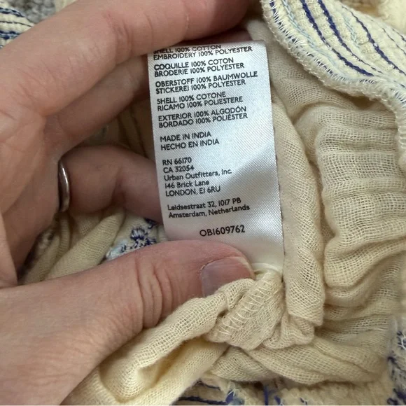 FREE PEOPLE Embroidered DAHLIA Jumpsuit Large New - Picture 11 of 11